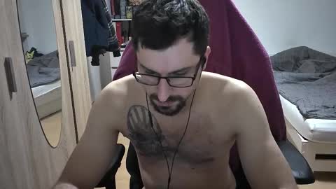 King Dan online show from November 30, 8:44 pm