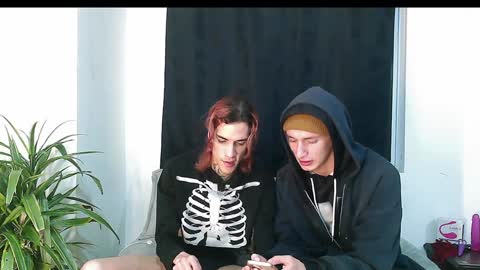 Snapshot of dan_yagami chatting on January 11, 2:52 am Dan and Noah online show from January 11, 2:52 am