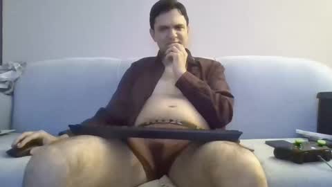 Snapshot of dandyriver chatting on March 11, 12:33 am dandyriver online show from March 11, 12:33 am