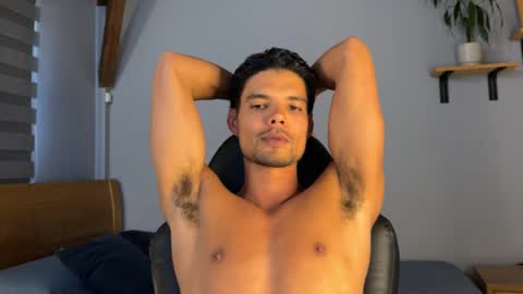 Daniel  online show from February 1, 7:02 pm