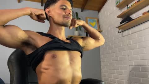 Daniel  online show from February 14, 9:10 pm