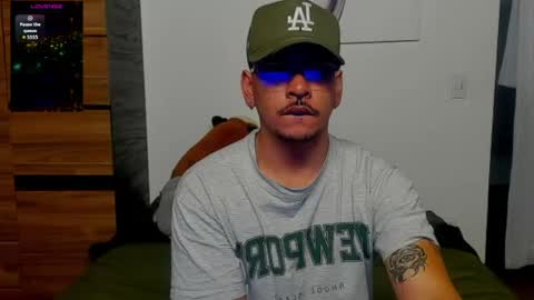 Dani  online show from May 8, 1:06 am