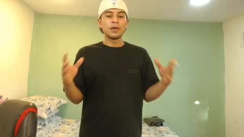 danielitopapii online show from June 24, 10:01 pm