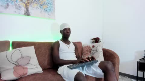 daniell_ferrari online show from January 18, 8:09 pm