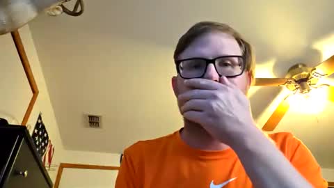 Daniel    y. online show from February 20, 11:38 pm