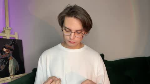 danieltuckerr online show from October 1, 2:21 pm