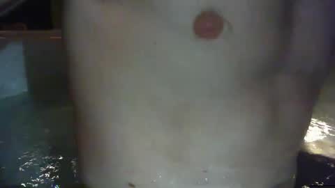 dankz4two0 online show from February 9, 7:27 am