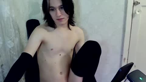 Snapshot of danniielll chatting on January 20, 4:01 pm HilmarZ online show from January 20, 4:01 pm