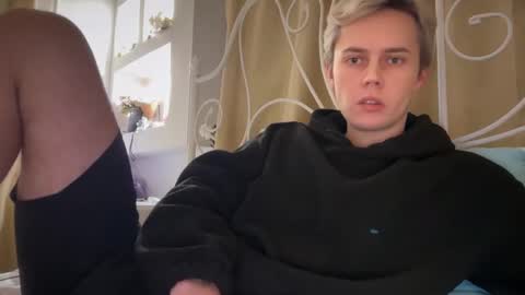 danny online show from December 14, 1:51 pm