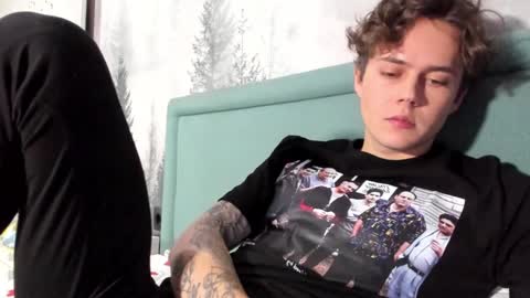 danny online show from December 14, 3:04 pm