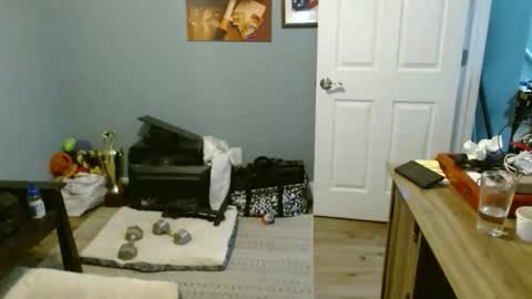 Snapshot of dannyboyx69 chatting on September 20, 12:21 am dannyboyx69 online show from September 20, 12:21 am