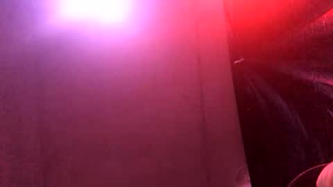 Snapshot of dansone21 chatting on September 26, 12:47 pm dansone21 online show from September 26, 12:47 pm