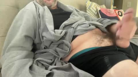 dansroom1966 online show from December 2, 6:52 pm