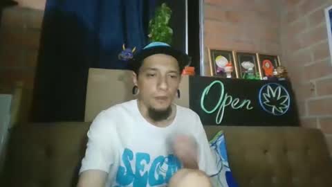 Dante online show from February 3, 12:15 am