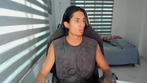 X Dante7373574 online show from February 18, 11:57 pm