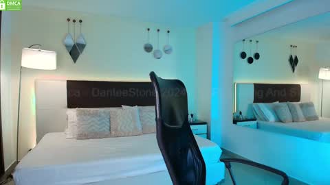 Dante online show from December 5, 7:29 pm