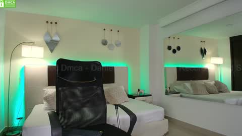 Dante online show from January 24, 3:24 pm