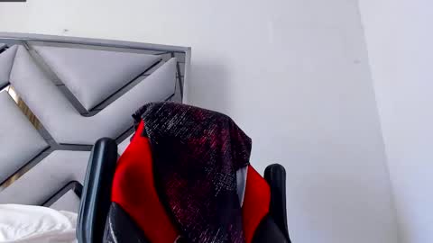 Dante online show from September 30, 6:33 pm