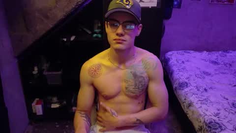 dany_kyng online show from March 18, 4:10 pm