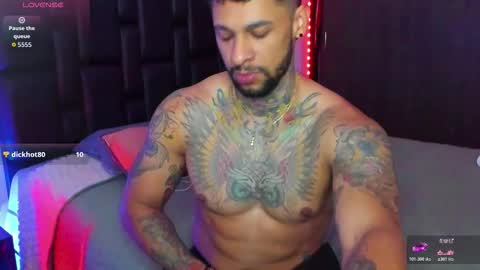 danyfitguy_ online show from December 3, 12:05 am