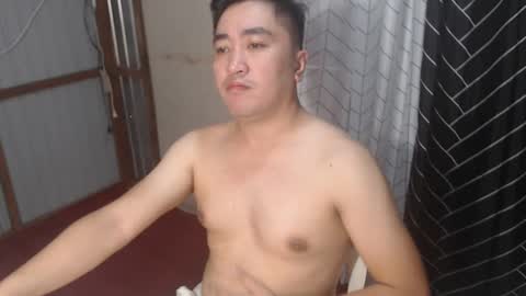 Snapshot of darby1992 chatting on March 2, 12:53 am Rob online show from March 2, 12:53 am