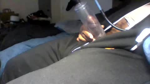 Betty and Robert Play time online show from February 3, 2:58 am