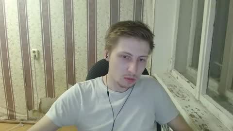 darienlarge online show from January 12, 8:36 pm