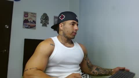 Darius Phoenix  online show from October 8, 9:52 pm