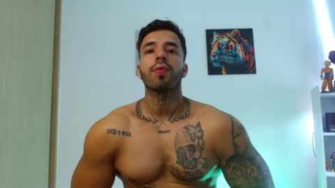 Darius Phoenix  online show from July 3, 5:50 pm