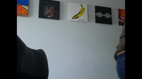 dariux_m online show from November 6, 2:20 pm