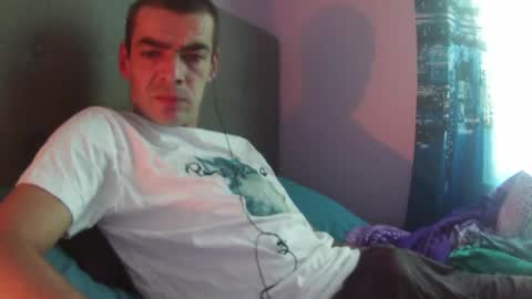 dark377 online show from October 4, 2:33 pm