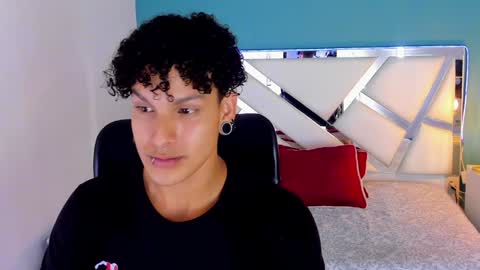 Scoot online show from January 12, 8:36 pm