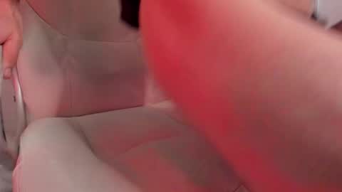 Snapshot of dark_sun333 chatting on October 24, 4:25 am dark_sun333 online show from October 24, 4:25 am