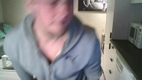 Dario online show from November 5, 5:37 pm