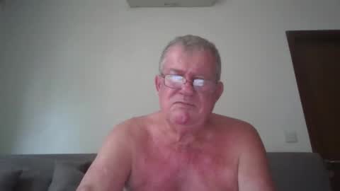 darwincock online show from June 1, 1:50 am