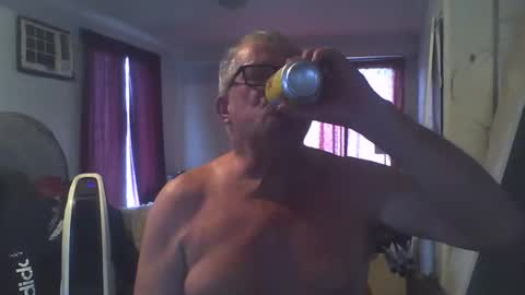 Snapshot of darwincock chatting on January 16, 5:42 am darwincock online show from January 16, 5:42 am