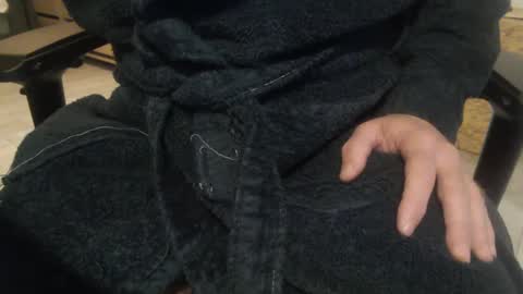 Snapshot of davdao3 chatting on February 25, 7:09 am davdao3 online show from February 25, 7:09 am