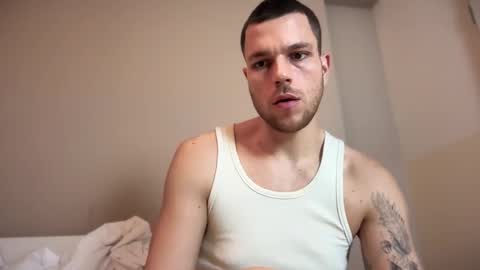 DaveAndBen online show from February 8, 4:03 am