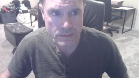 daved14u online show from September 29, 6:01 am