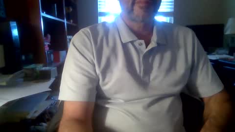 Snapshot of davethebooky chatting on December 21, 7:06 pm Dave online show from December 21, 7:06 pm