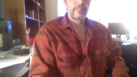 Snapshot of davethebooky chatting on December 16, 6:05 pm Dave online show from December 16, 6:05 pm