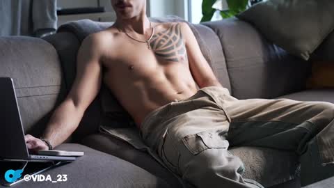 davi_23 online show from January 9, 10:41 am