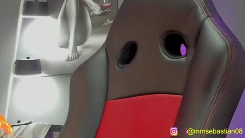 David Jons online show from July 3, 3:23 am