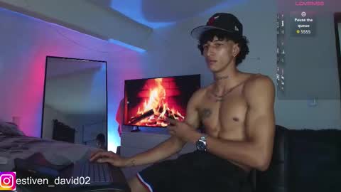 Estiven online show from September 18, 3:41 am