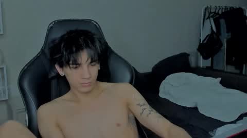 davis online show from December 27, 5:09 am