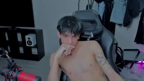 davis online show from March 9, 10:08 pm