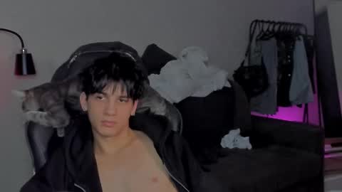 davis online show from January 21, 8:11 pm