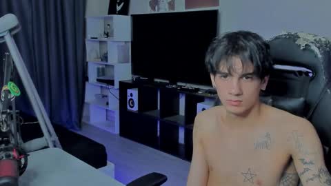 davis online show from September 21, 5:02 pm