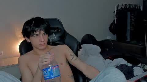 davis online show from January 2, 11:49 pm