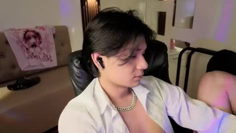 davoxer online show from March 29, 8:47 am